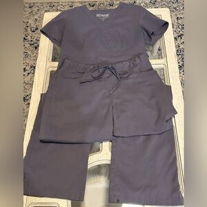 Grey’s Anatomy Slate Grey Scrub set (Med/Med tall)